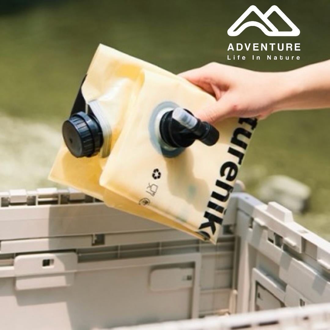 گالن آب تاشو شیردار 10 لیتری نیچرهایک